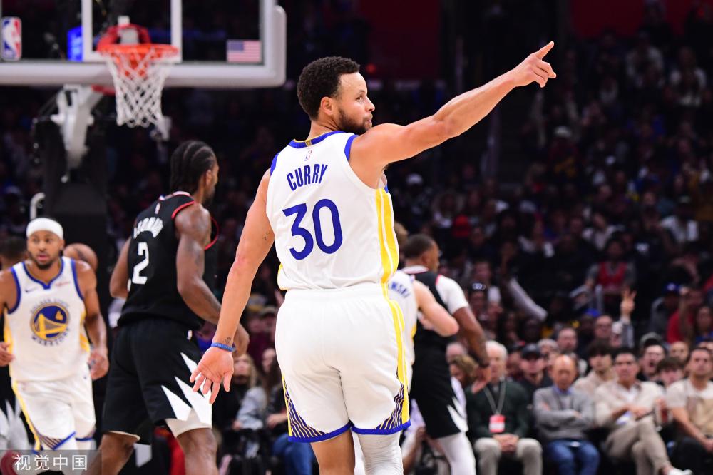 赛场上征战 赛场上征战