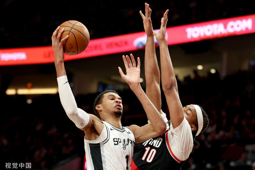 无数目光的 无数目光的